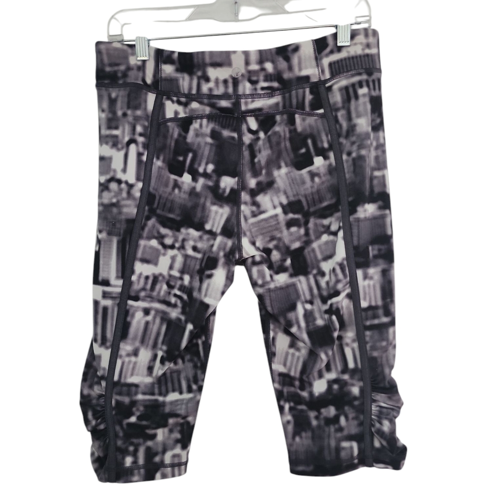 Jennifer Lopes Stylish Black and Gray Woman Leggings